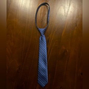 Calvin Klein, Boys Adjustable Zip Tie, 100% Polyester, approx size 12, NWOT